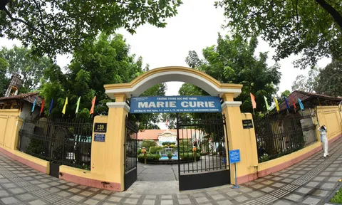Nguyên nhân 2 học sinh trường THPT Marie Curie bị chém