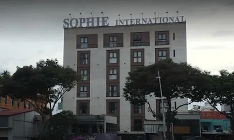 Hút mỡ bụng cho người đang mang thai, thẩm mỹ viện Sophie International bị đình chỉ vì chưa được cấp phép