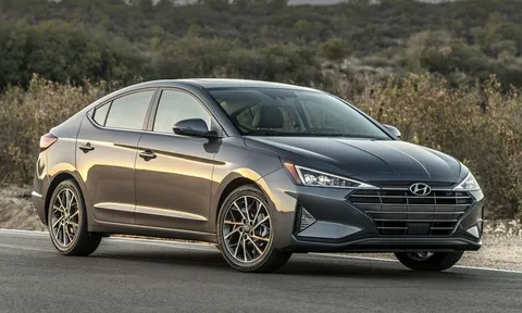 Hyundai Elantra 2020 bị triệu hồi vì nguy cơ văng bánh khi đang chạy