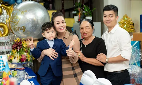 Bị Bửu Lộc gây khó dễ, Nhật Kim Anh van xin chồng cũ để được gặp con trai