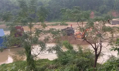 Thái Nguyên: Khai thác cát trái phép trên địa bàn xã Minh Đức, TX Phổ Yên