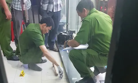 Đã bắt được 2 nghi phạm cướp tiệm vàng ở TP.HCM