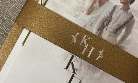 Hồ Ngọc Hà và Kim Lý rò rỉ thiệp cưới sang trọng?