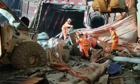 Sập hầm cao tốc đang xây ở Trung Quốc, ít nhất 6 người chết