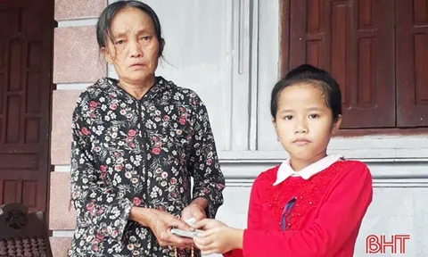 Hà Tĩnh: Học sinh lớp 3 trả lại 11 triệu và 3 chỉ vàng cho người đánh rơi