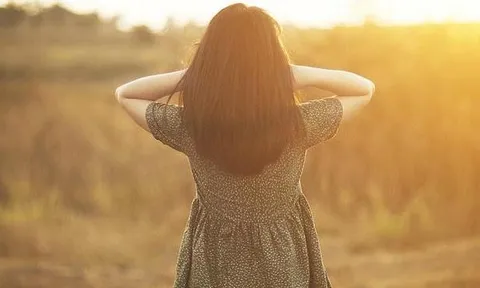 Hạnh phúc không bao giờ là thứ miễn phí và dễ dàng có được!