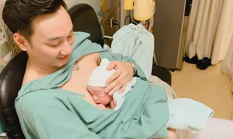 MC Thành chung viết 'tâm thư' gửi 2 con trai sinh đúng ngày U22 Việt Nam vô địch