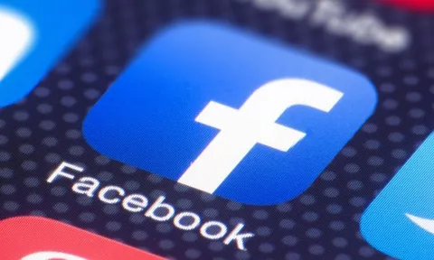 29.000 nhân viên Facebook bị lộ bảng lương