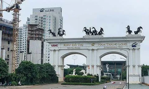 Chủ tịch Hà Nội yêu cầu công an điều tra vụ hàng xóm hành hung bé trai tại  khu đô thị Ciputra