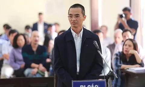Hoãn phiên xét xử cựu Chánh thanh tra bộ Thông tin và Truyền thông