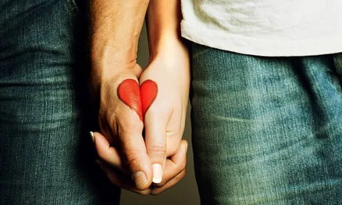 Đủ yêu thì giữ, đủ buồn thì buông