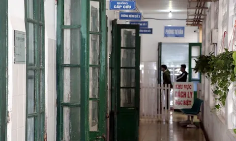 Các tỉnh khẩn trương rà soát hàng nghìn người trở về từ 'ổ dịch' Bạch Mai