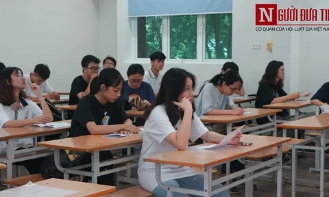 Thi THPT Quốc gia: Nên bỏ kiến thức trong thời gian dạy học online?