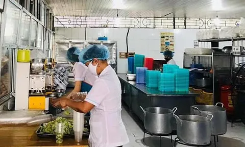 Các bệnh viện tạm dừng hợp đồng cung cấp dịch vụ với công ty Trường Sinh