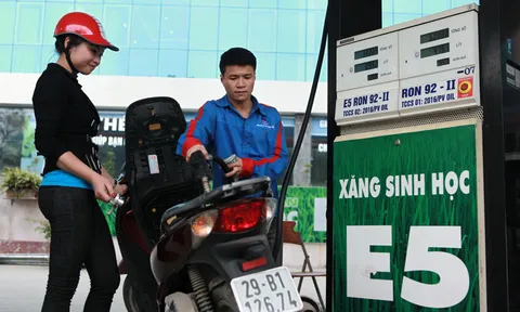 Đề xuất giảm thuế bảo vệ môi trường, khuyến khích sử dụng xăng sinh học