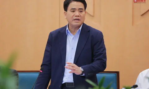 Bộ Công an mời nhiều cán bộ y tế của Hà Nội làm việc về việc mua thiết bị