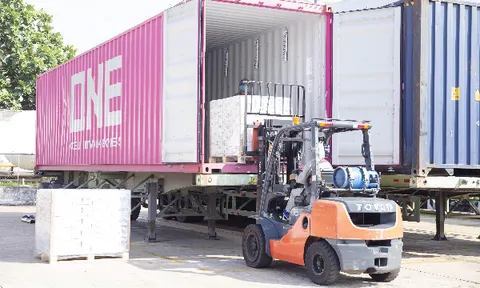 Vượt trở ngại Covid, Vinamilk xuất khẩu sữa qua Trung Quốc