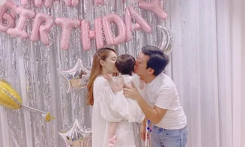 Trường Giang khoe ảnh con gái đầu lòng nhân dịp sinh nhật tuổi 37