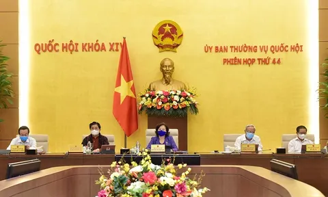 Uỷ ban Thường vụ Quốc hội tán thành bỏ Sổ hộ khẩu