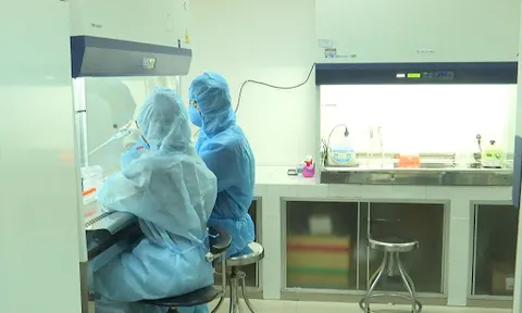 Sau Hà Nội, CDC Quảng Nam vướng lùm xùm máy xét nghiệm Covid-19 giá 7 tỷ đồng