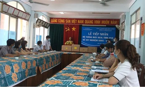 Cường Đô La chia sẻ về việc trao tặng hệ thống máy xét nghiệm Covid-19