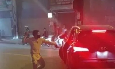 Chủ tịch Hà Nội yêu cầu làm rõ vụ hỗn chiến sau va chạm giao thông