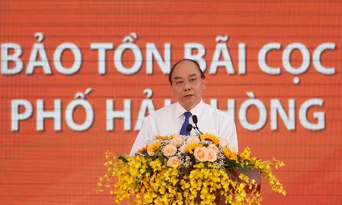 Thủ tướng: Nhất định chúng ta sẽ tiếp tục chiến thắng trên tất cả các mặt trận