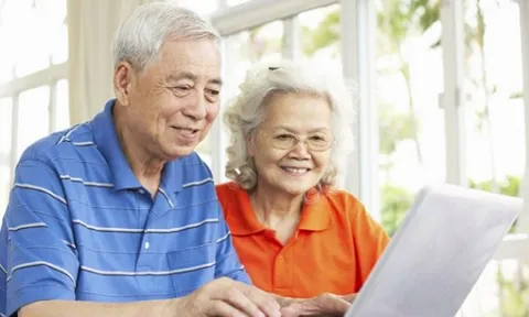 Từ năm 2021, những nhóm chức vụ, chức danh nào được kéo dài tuổi nghỉ hưu?