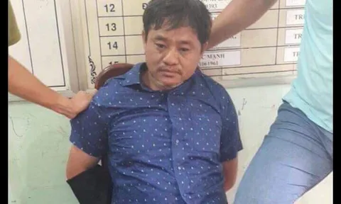 Vụ thi thể biến dạng trong ôtô cháy trơ khung: Bí thư xã từng đào mộ, trộm thi thể để thế thân