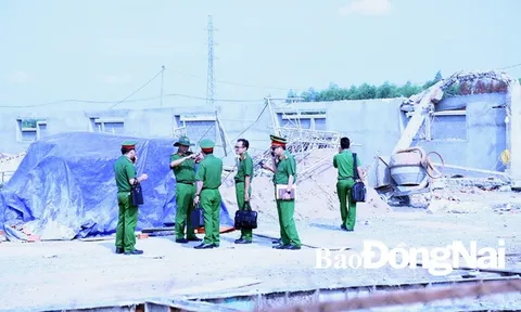 Vụ sập công trình ở Đồng Nai: Công an tỉnh khám nghiệm hiện trường