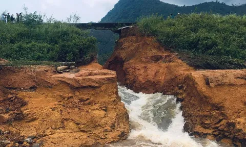 Vỡ đập thủy điện ở Phú Thọ, khẩn cấp di dời các hộ dân
