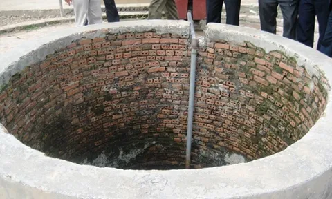 Tìm thấy thi thể hai cha con dưới giếng sâu ở Thanh Hóa