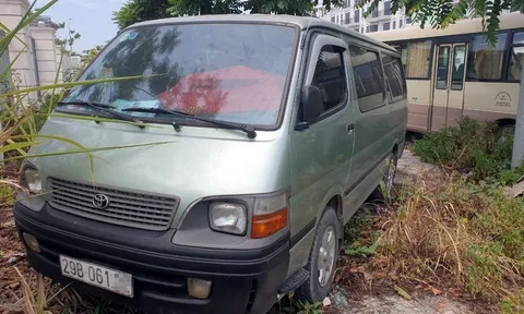 Hà Nội: Học sinh lớp 4 bị bỏ quên trên ôtô đưa đón
