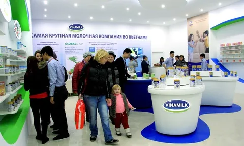 Vinamilk là doanh nghiệp đầu tiên của Việt Nam được cấp phép xuất khẩu sản phẩm sữa vào Nga và các nước Liên minh kinh tế Á Âu