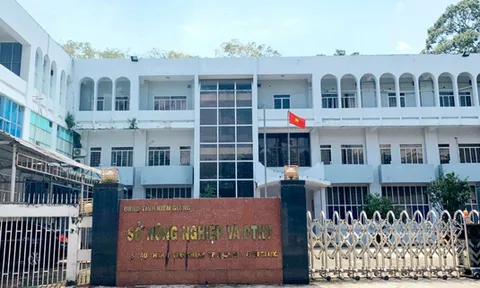 Đề nghị kiểm điểm nguyên Phó Chủ tịch tỉnh Kiên Giang