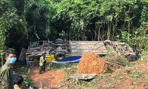 Thông tin mới vụ tai nạn 5 người chết ở Kon Tum