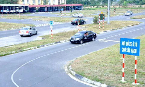 Bộ Giao thông Vận tải yêu cầu kiểm tra trung tâm đào tạo lái xe, đăng kiểm
