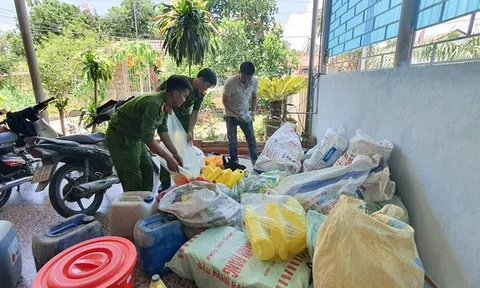 Phát hiện cơ sở sản xuất nước rửa chén giả số lượng lớn