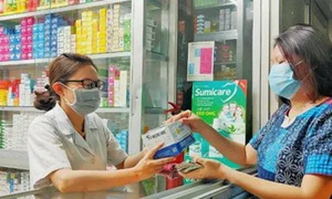 Yêu cầu cơ sở bán lẻ thuốc ghi tên, địa chỉ người có dấu hiệu cúm khi mua thuốc