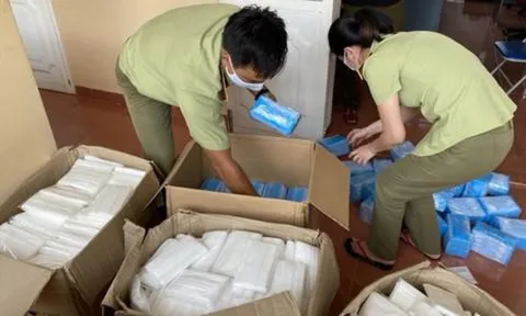 Phát hiện 17.500 chiếc khẩu trang không rõ nguồn gốc tại Gia Lai