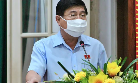Chủ tịch UBND TP.HCM chỉ ra nguyên nhân người Trung Quốc nhập cảnh trái phép mùa dịch bệnh