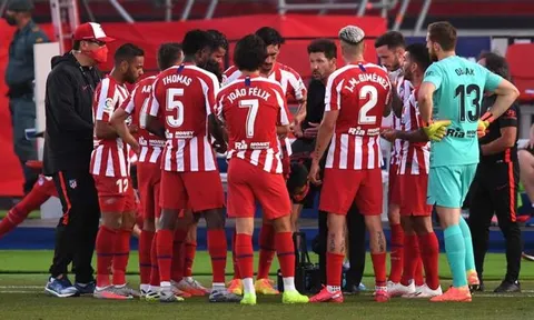 Danh tính 2 cầu thủ Atletico Madrid dương tính với COVID-19