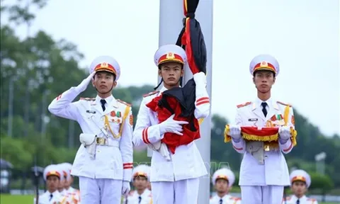 Lễ thượng cờ rủ Quốc tang nguyên Tổng Bí thư Lê Khả Phiêu