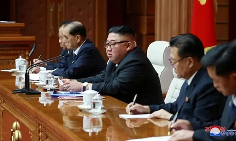 Chủ tịch Kim Jong-un bổ nhiệm ông Kim Tok Hun làm tân Thủ tướng Triều Tiên