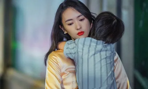 Nước mắt của người mẹ...