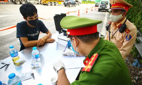 Phát hiện 2 tài xế dương tính với ma túy khi đang lái xe trên cao tốc