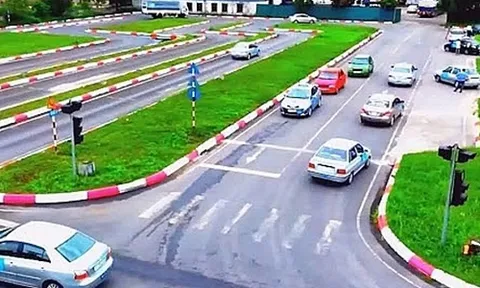 Đào tạo, cấp giấy phép lái xe: Có cần thay đổi cơ quan quản lý?