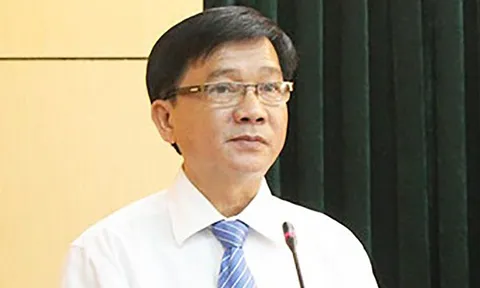 Thi hành kỷ luật ông Trần Ngọc Căng