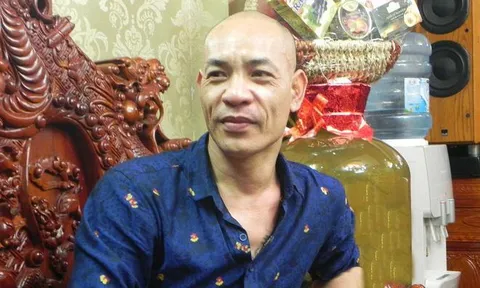 Dũng 'trọc' Hà Đông - bố nuôi Khá 'bảnh' bị bắt ở Hòa Bình