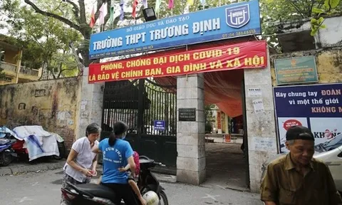 Vụ phụ huynh từ chối đóng tiền tự nguyện bị lăng mạ ở Hà Nội: Nhà trường lên tiếng